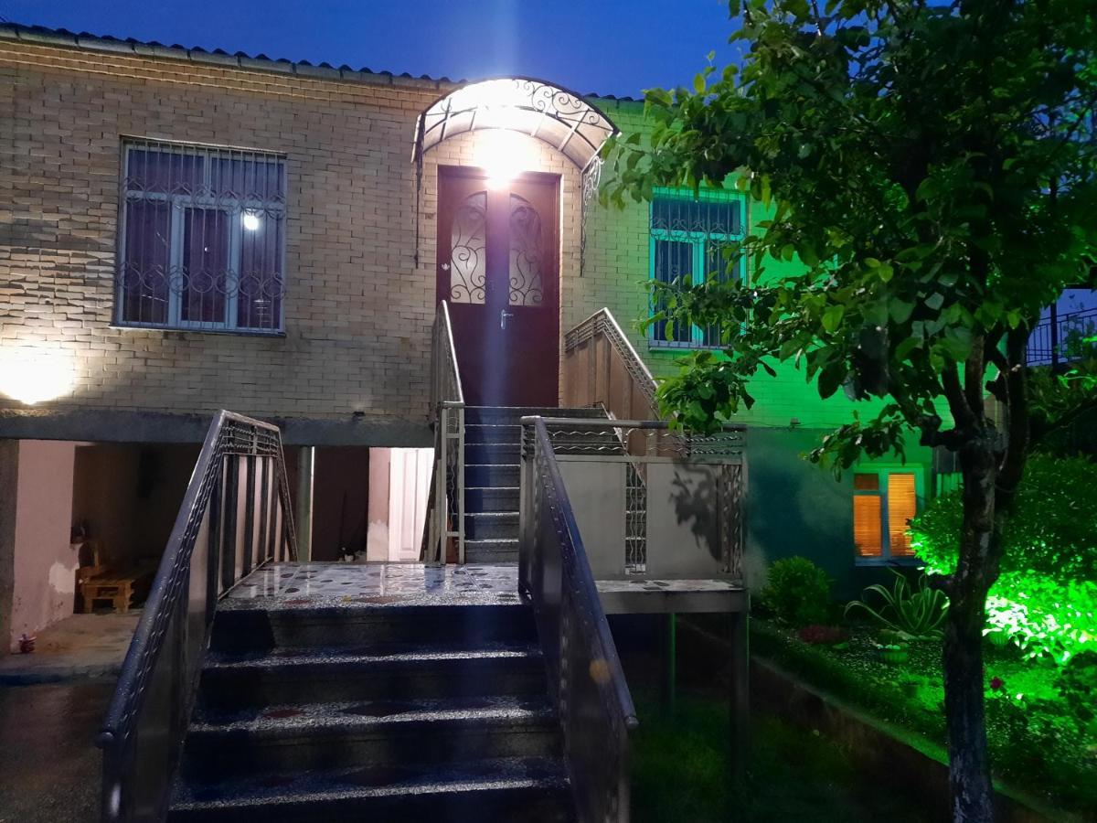 Sisi Guest House Kutaisi Luaran gambar